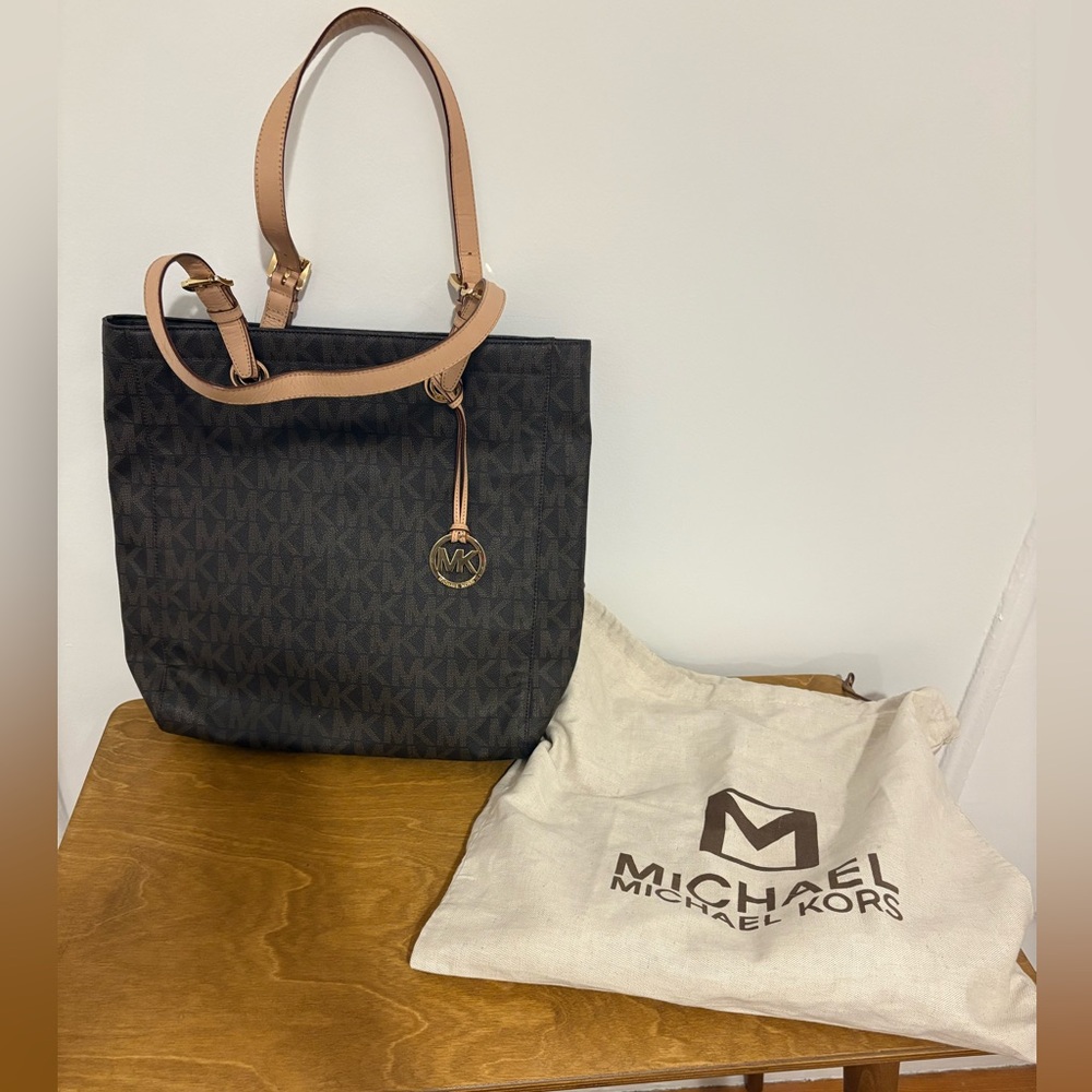 Michael Kors Black and Tan Tote Bag
